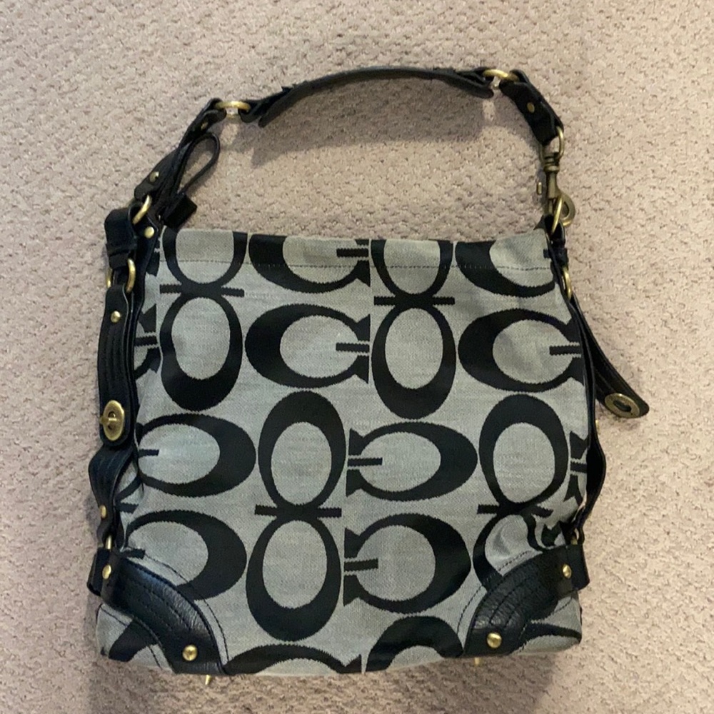 Guess shoulder bag